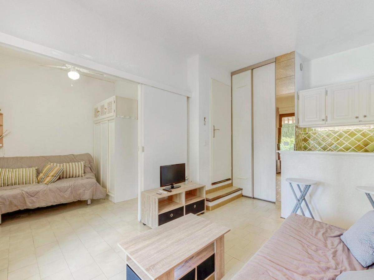 Studio Val Des Chenes-7 By Interhome Cavalaire-sur-Mer Exterior photo