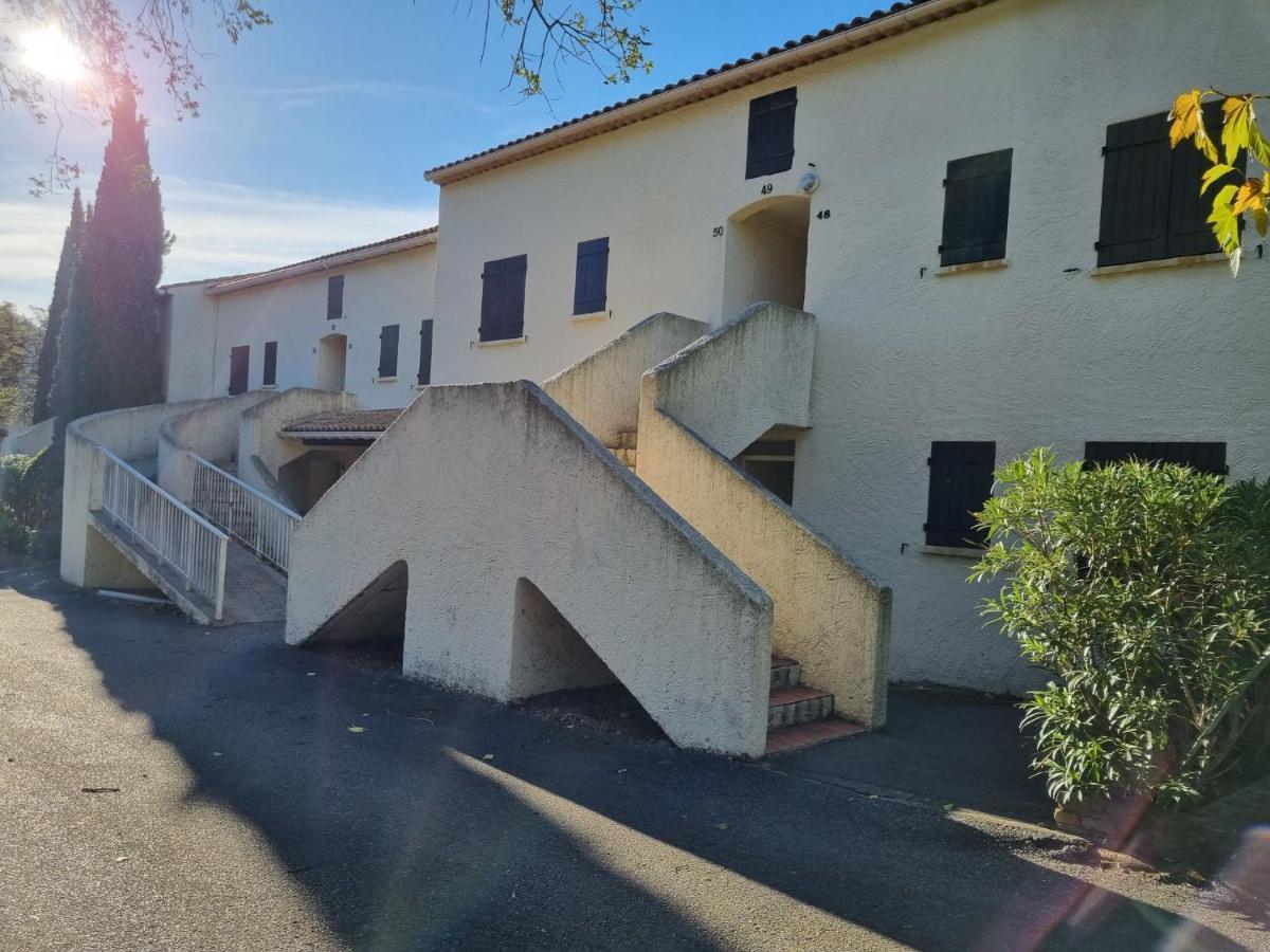 Studio Val Des Chenes-7 By Interhome Cavalaire-sur-Mer Exterior photo
